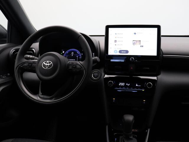 Toyota YARIS Cross 1.5 Hybrid 130 Dynamic | Achteruitrijcamera | Stuur, Voorruit en stoelverwarming | Apple Carplay & Android Auto |