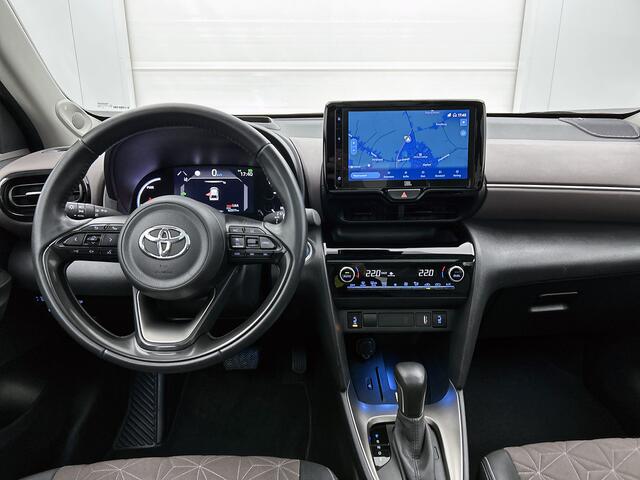 Toyota YARIS Cross 1.5 Hybrid Executive | Panoramadak | JBL | Blindspot | Stoelverwarming | Head up Display | Half Leder |