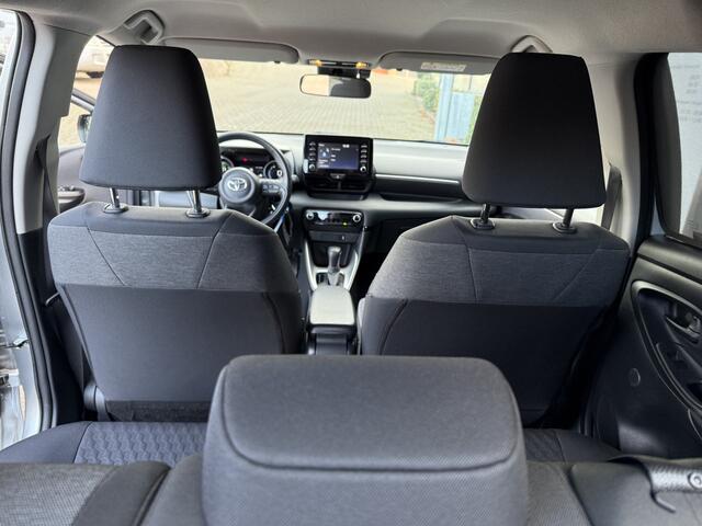 Toyota YARIS 1.5 Hybrid Dynamic