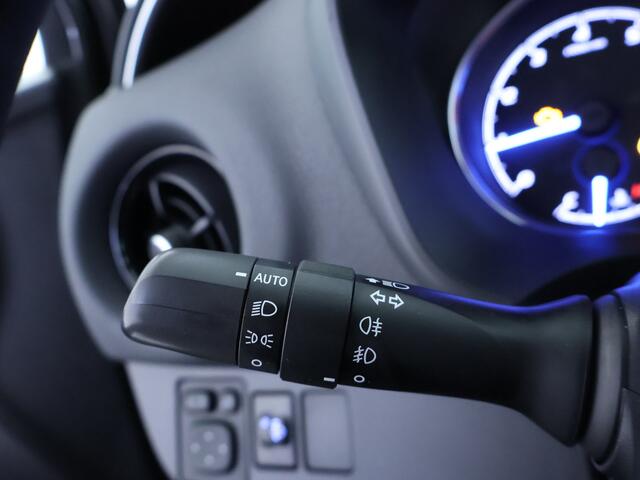 Toyota YARIS 1.5 VVT-i Active | Apple Carplay/Andriod Auto navigatie | LM Velgen