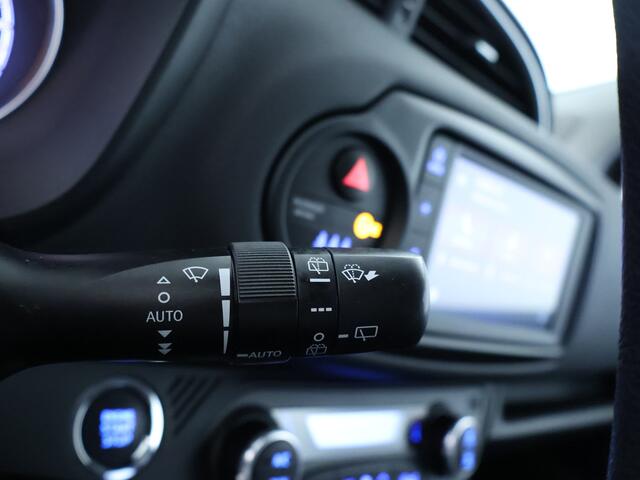 Toyota YARIS 1.5 VVT-i Active | Apple Carplay/Andriod Auto navigatie | LM Velgen