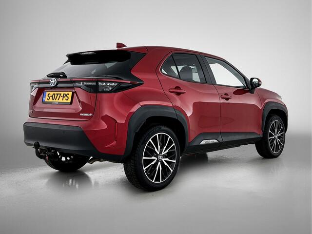 Toyota YARIS Cross 1.5 Hybrid Executive | Pano dak | Leder interieur | Afneembare trekhaak |