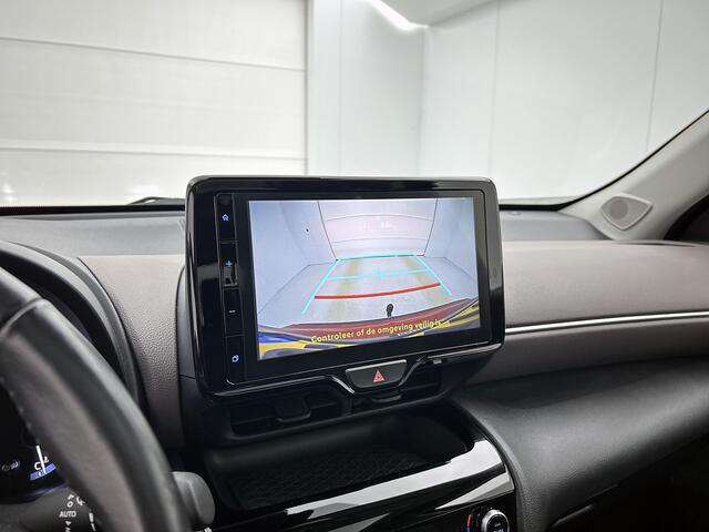 Toyota YARIS Cross 1.5 Hybrid Executive | Pano dak | Leder interieur | Afneembare trekhaak |