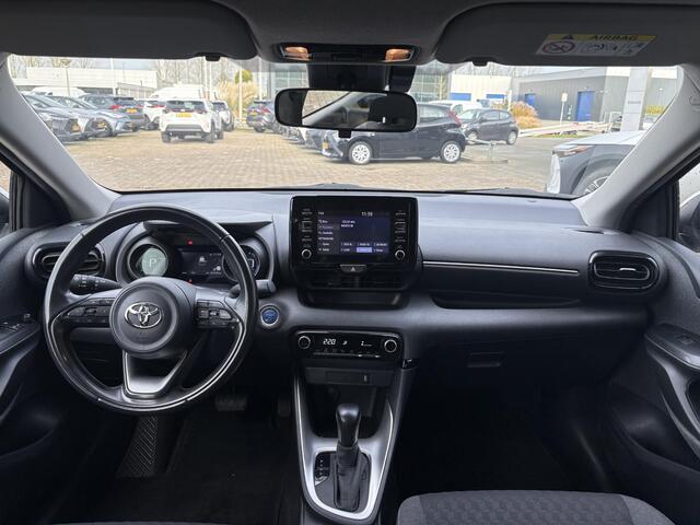 Toyota YARIS 1.5 Hybrid Business Plus