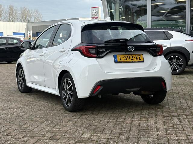 Toyota YARIS 1.5 Hybrid Business Plus