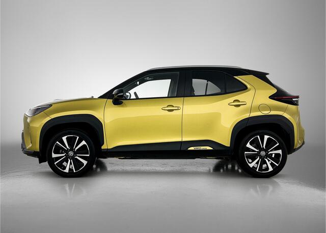 Toyota YARIS Cross 1.5 Hybrid Adventure | BTW voertuig | Lederenbekleding | Panorama dak | Stoelverwarming |