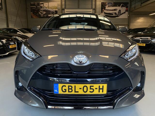 Toyota YARIS 1.5 Hybrid 130 Executive Head up display, Navi, Panorama, JBL Audio