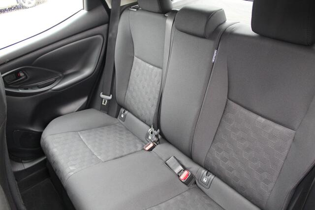 Toyota YARIS 1.5 Hybrid 115 Active | Rijklaar | Apple/Android | Camera | Adap Cruise | Clima | DAB+