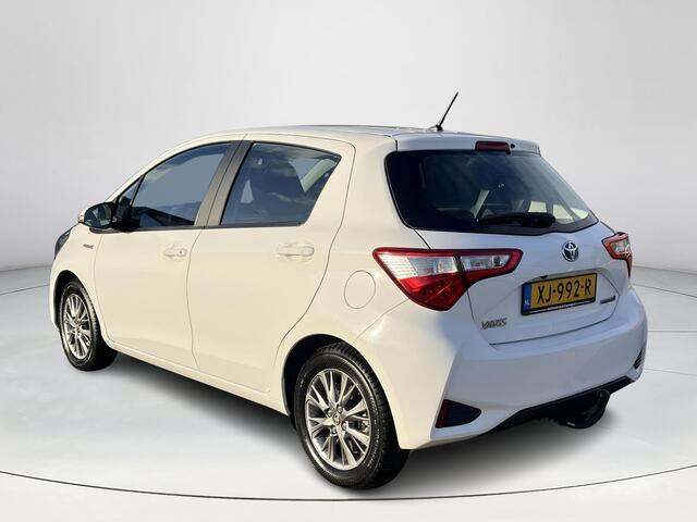Toyota YARIS 1.5 Hybrid Design Sport | Navigatie | Fietsendragerbeugel | Licht metalen velgen | Bluetooth |
