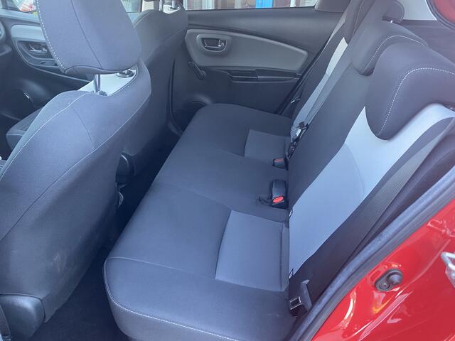 Toyota YARIS 1.5 Hybrid Dynamic Apple Carplay/Android Auto