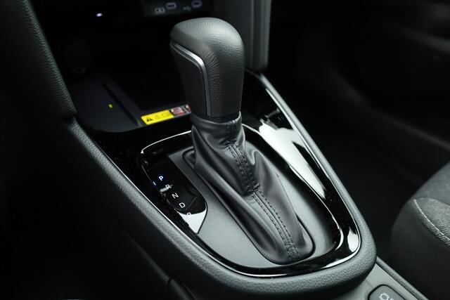 Toyota YARIS Cross 1.5 Hybrid 130pk Teamplayer | Winter pack | Safety pack | Navi | Adapt. Cruise | Camera | Keyless