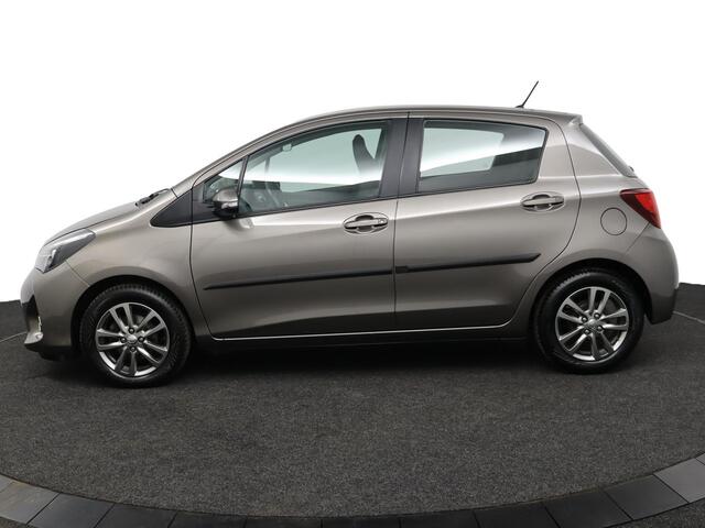 Toyota YARIS 1.3 VVT-i Trend | Airco | Navigatie | Achteruitrijcamera | Bluetooth |