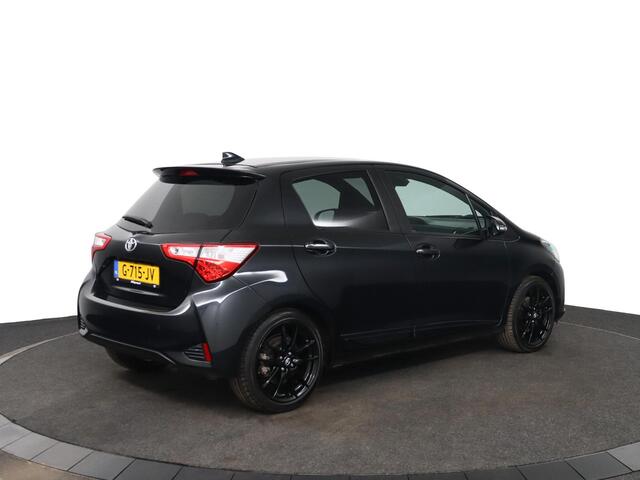 Toyota YARIS 1.5 Hybrid GR-Sport | Parkeer camera | Climate control | Lichtmetalen velgen |