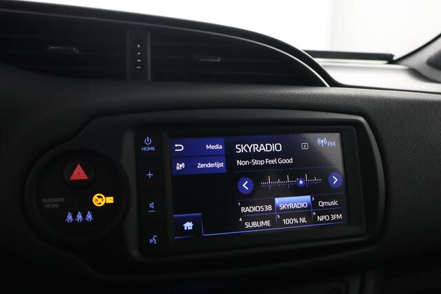 Toyota YARIS 1.5 Hybrid GR-Sport | Parkeer camera | Climate control | Lichtmetalen velgen |