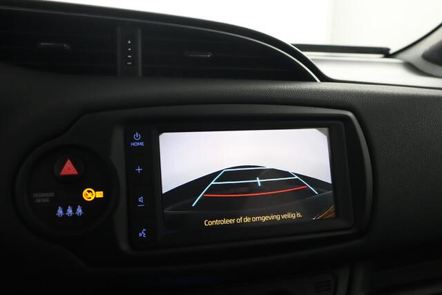 Toyota YARIS 1.5 Hybrid GR-Sport | Parkeer camera | Climate control | Lichtmetalen velgen |