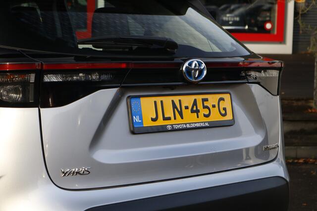 Toyota YARIS Cross 1.5 Hybrid Active All season banden | Apple Car Play |