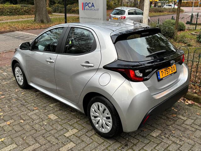Toyota YARIS 1.5 Hybrid Active