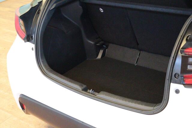 Toyota YARIS 1.5 Hybrid Dynamic | APPCONNECT | CLIMA | CAMERA | ADAP CRUISE | LANE-ASSIST |