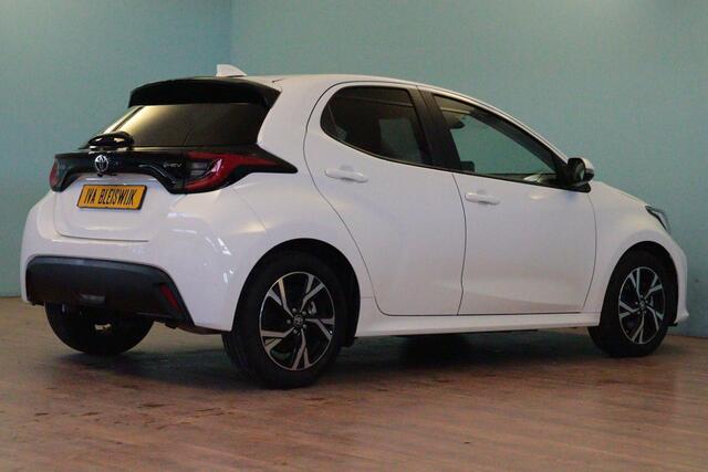 Toyota YARIS 1.5 Hybrid Dynamic | APPCONNECT | CLIMA | CAMERA | ADAP CRUISE | LANE-ASSIST |