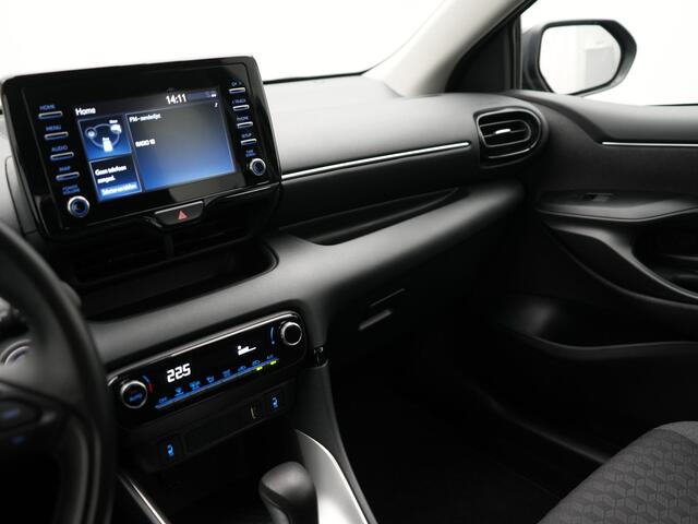 Toyota YARIS 1.5 Hybrid Dynamic |Stoelverwarming|