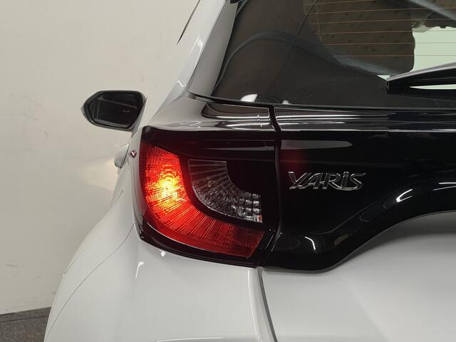 Toyota YARIS 1.5 Hybrid 115 Comfort | NAVI | CAMERA | ACC | CARPLAY |