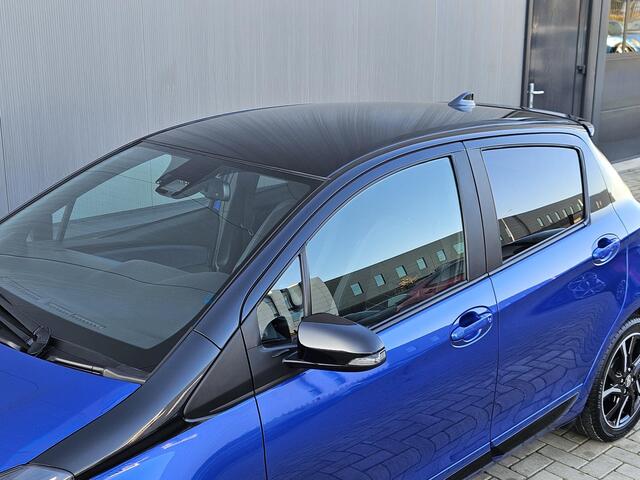 Toyota YARIS 1.5 VVT-i Style Selection Two tone Automaat