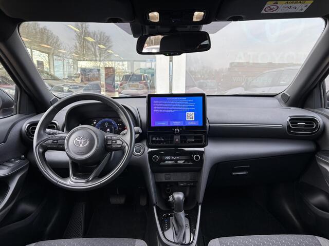 Toyota YARIS Cross 1.5 Hybrid 115 First Edition Bi-Tone | Trekhaak | Apple Carplay/Android auto | 1ste eigenaar | NL auto | Toyota garantie tot 2034!