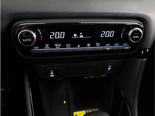 Toyota YARIS 1.5 Hybrid 130 Executive *NIEUW* | Direct leverbaar! | Premium Pack |