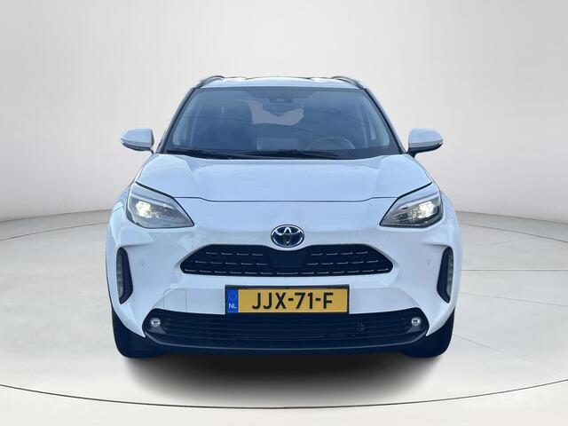 Toyota YARIS Cross 1.5 Hybrid Executive **STOEL EN STUURWIELVERWARMING/ DODEHOEK DETECTIE/ NAVIGATIE/ 36 MAANDEN GARANTIE**