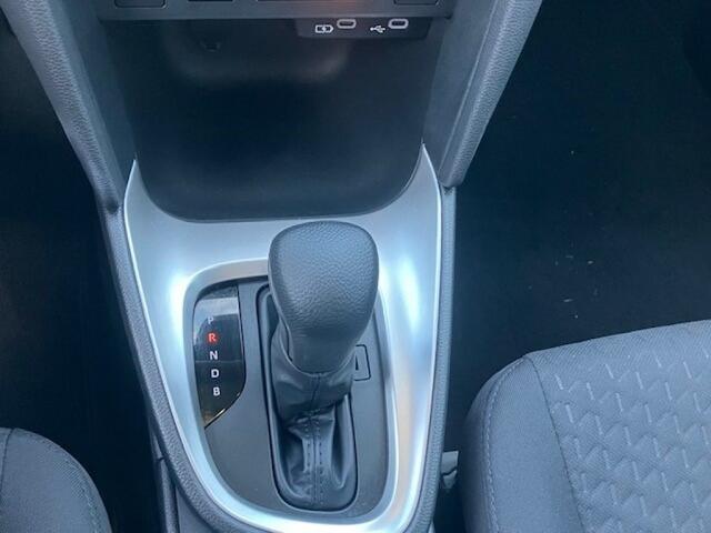 Toyota YARIS 1.5 Hybrid Active - camera - sensoren voor/achter - Navi