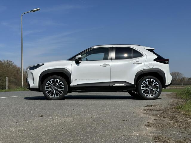 Toyota YARIS Cross 1.5 Hybrid 115 Active ¤29.695,- RIJKLAAR! Nu ¤1.800,- voordeel! Nu extra scherp geprijsd!