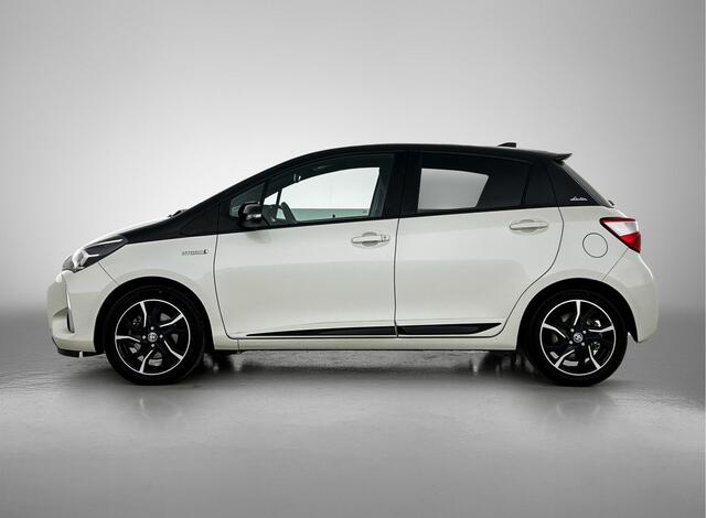 Toyota YARIS 1.5 Hybrid Bi-Tone