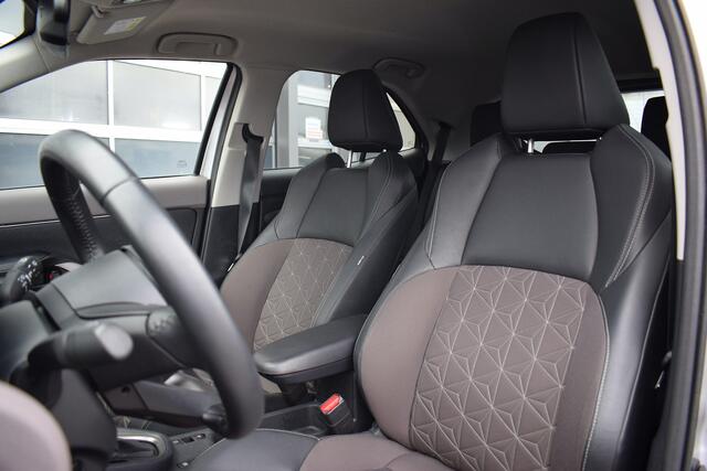 Toyota YARIS Cross 1.5 Hybrid Executive | Two Tone | Apple CarPlay | Half Leer | Stoelverwarming