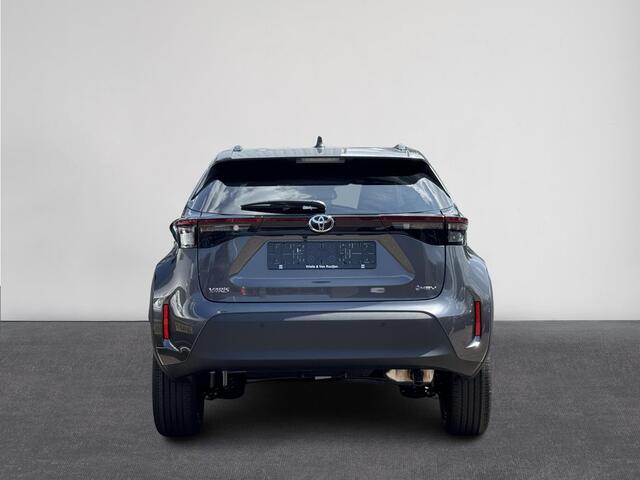 Toyota YARIS Cross 1.5 Hybrid 130 Dynamic | NIEUW ! | 17" LM-Velgen | Climate Control | Adaptieve-Cruise | Apple Carplay/Android Auto | LED Verlichting | Achteruitrij Camera | Parkeersensoren | Winter pakket | ( Vesteging - Nieuwegein )
