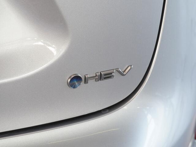 Toyota YARIS Cross 1.5 Hybrid 130 Executive/ Teamplayer | Dodehoekdetectie | Stuurwiel- En Stoelverwarming | Botsherkenning | Grootlichtassistent