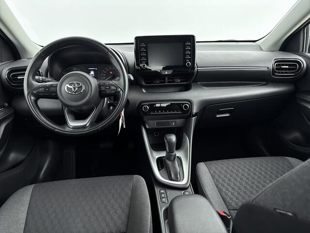Toyota YARIS 1.5 Hybrid Active | Navigatie | NL-Auto |