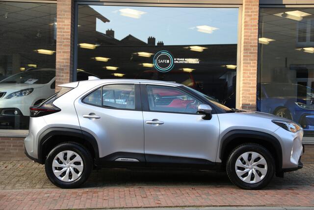 Toyota YARIS Cross 1.5 Hybrid Active Navi Carplay Camera ACC