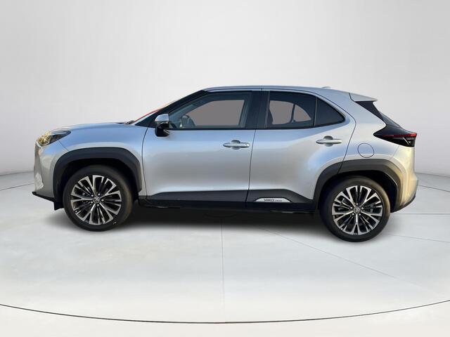 Toyota YARIS Cross 1.5 Hybrid Executive | Trekhaak | Panoramadak | Stoel- + stuurverwarming | Camera's rondom |