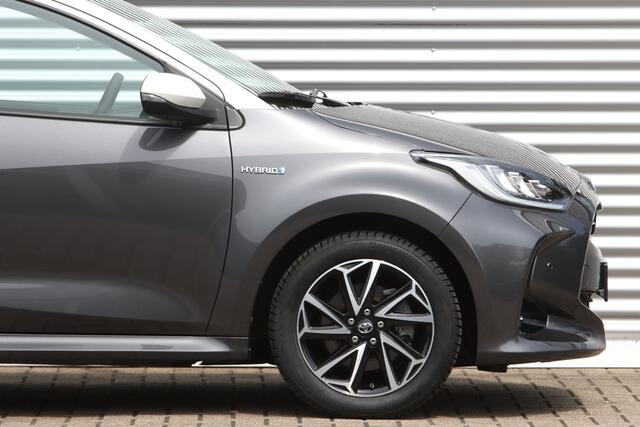 Toyota YARIS 1.5 Hybrid Style Iconic Head-Up / Safety Pack