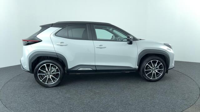 Toyota YARIS Cross 1.5 Hybrid 130 GR Sport | Rijklaar | GR-Plus Pack | JBL | HUD