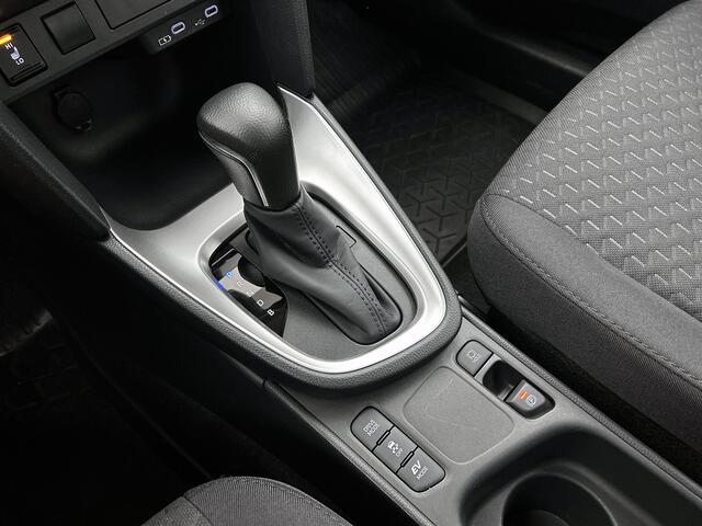 Toyota YARIS Cross 1.5 Hybrid Active | Stuur en stoelverwarming | NL velgen |