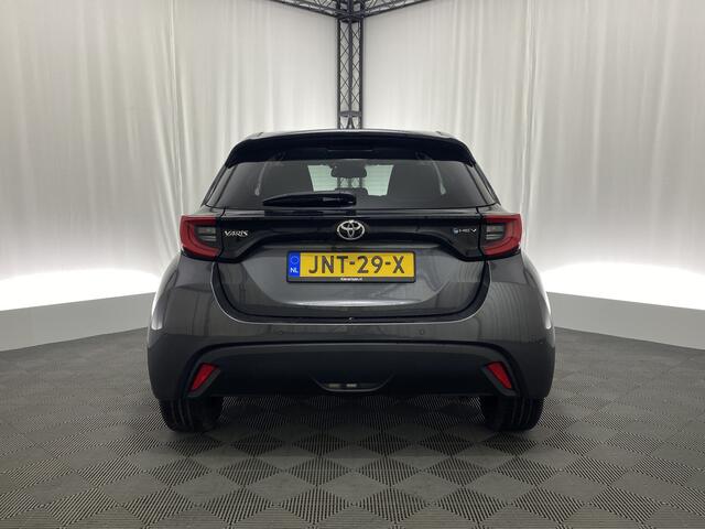 Toyota YARIS 1.5 Hybrid Style Automaat | Apple Carplay | Dodehoek Det. | Camera | ACC | DAB |