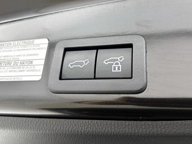 Toyota YARIS Cross 1.5 Hybrid Adventure AWD | 4 wiel aangedreven auto | Premium uitgevoerd | Panodak |