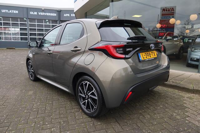 Toyota YARIS 1.5 Hybrid Dynamic APPLE-CARPLAY / CAMERA