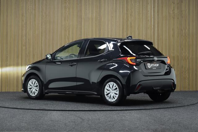 Toyota YARIS 1.5 VVT-i Business Plus | Adaptive-cruise | Camera | Apple Carplay & Android Auto | Maps Navigatie | Airco | Stoel & Stuurverwarming