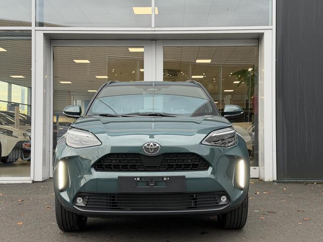 Toyota YARIS Cross 1.5 Hybrid 115 Dynamic Nieuw! Direct leverbaar! ¤ 2000,- inruilpremie! Meerdere kleuren snel leverbaar!