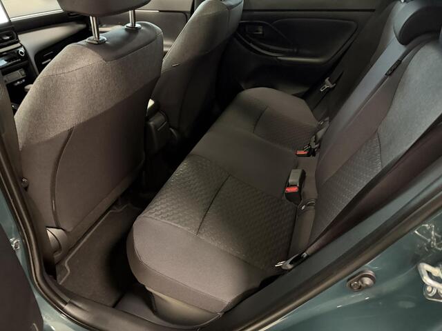 Toyota YARIS Cross 1.5 Hybrid 115 Dynamic Nieuw! Direct leverbaar! ¤ 2000,- inruilpremie! Meerdere kleuren snel leverbaar!