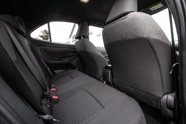 Toyota YARIS Cross 1.5 Hybrid 115 Dynamic - Stuur+stoelverwarming | Adpt. Cruise | Carplay | Camera