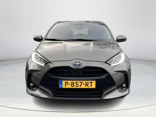 Toyota YARIS 1.5 Hybrid Dynamic | Navigatie | Carplay | Licht metalen velgen | LED koplampen | Keyless entry |
