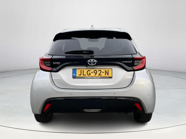 Toyota YARIS 1.5 Hybrid Executive | Navigatie | Stoelverwarming | LED koplampen | 17 inch LM-velgen |